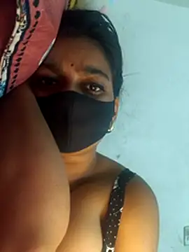 Snapshot of Hotty_Tulip chatting on 02-20-26, 09:48 Hotty Tulip online show from 02-20-26, 09:48