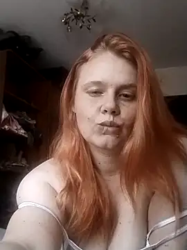 Snapshot of Moly_Loves34 chatting on 12-05-25, 10:24 Moly Loves34 online show from 12-05-25, 10:24