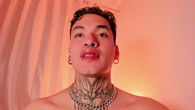 AlecBanne online show from 12-20-25, 03:13