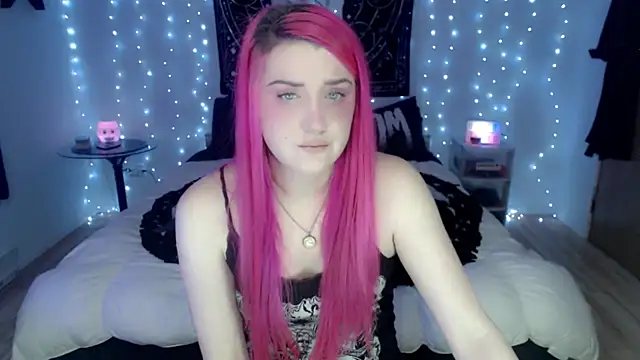 Snapshot of MaryMary_ chatting on 12-07-24, 01:58 MaryMary online show from 12-07-24, 01:58