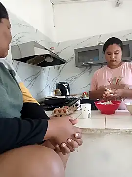 VaneandRossy online show from 02-07-26, 02:32