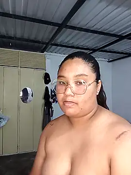 VaneandRossy online show from 04-11-26, 09:41