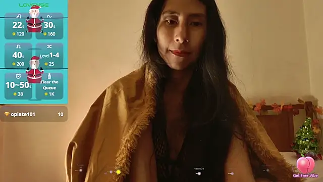 Snapshot of MoonLipsON- chatting on 12-17-25, 04:51 MoonLipsON- online show from 12-17-25, 04:51