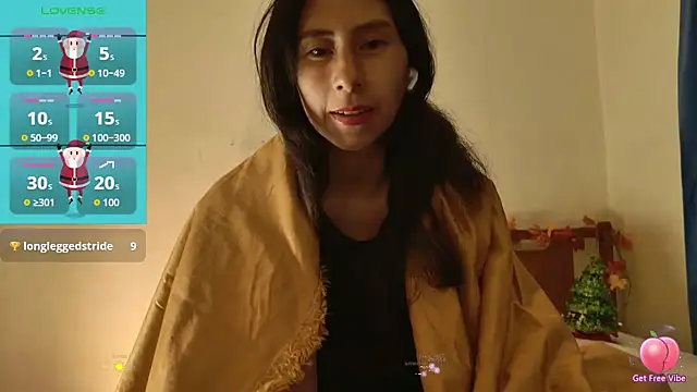 Snapshot of MoonLipsON- chatting on 12-19-25, 07:37 MoonLipsON- online show from 12-19-25, 07:37