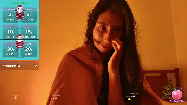 Snapshot of MoonLipsON- chatting on 12-20-25, 11:39 MoonLipsON- online show from 12-20-25, 11:39