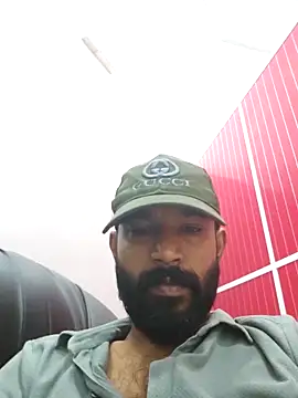 Snapshot of Bigkannan chatting on 02-01-26, 05:11 Bigkannan online show from 02-01-26, 05:11