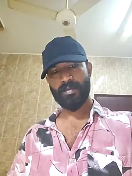 Snapshot of Bigkannan chatting on 02-03-26, 09:20 Bigkannan online show from 02-03-26, 09:20