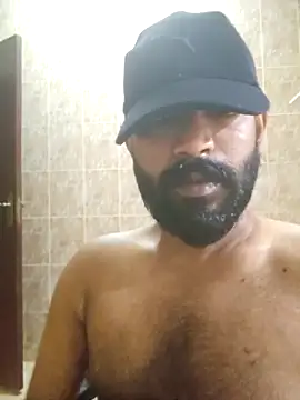 Snapshot of Bigkannan chatting on 02-06-26, 09:51 Bigkannan online show from 02-06-26, 09:51