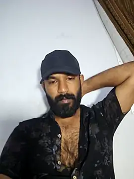 Snapshot of Bigkannan chatting on 04-22-26, 09:44 Bigkannan online show from 04-22-26, 09:44