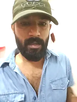 Snapshot of Bigkannan chatting on 04-24-26, 08:44 Bigkannan online show from 04-24-26, 08:44