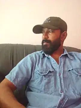 Snapshot of Bigkannan chatting on 04-30-26, 09:37 Bigkannan online show from 04-30-26, 09:37