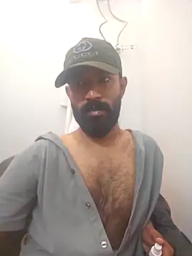 Snapshot of Bigkannan chatting on 05-07-26, 10:09 Bigkannan online show from 05-07-26, 10:09