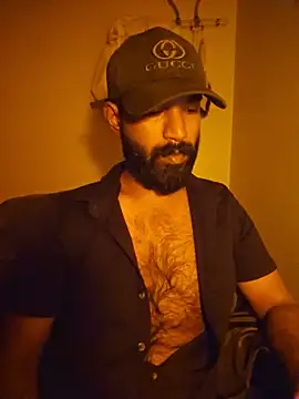 Snapshot of Bigkannan chatting on 05-16-26, 07:34 Bigkannan online show from 05-16-26, 07:34