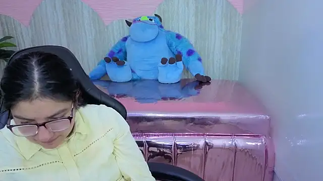 eva smit t online show from 03-21-26, 02:49