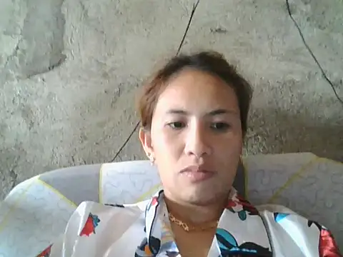 Snapshot of Golly1989 chatting on 12-05-25, 03:04 Golly1989 online show from 12-05-25, 03:04