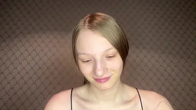 Cleonoth2o online show from 01-09-26, 04:54