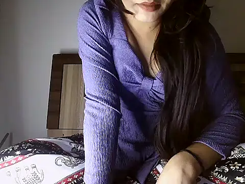 Snapshot of ishika_007 chatting on 12-04-25, 04:05 ishika 007 online show from 12-04-25, 04:05