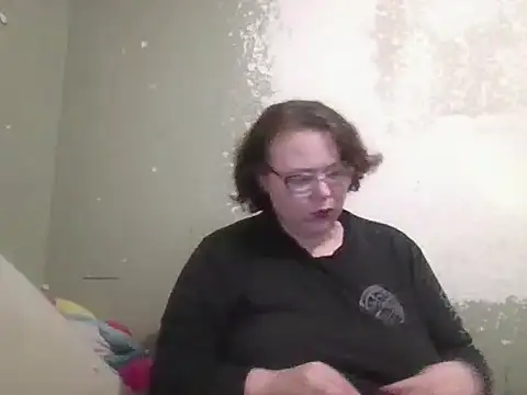 Rentastnrgurl online show from 12-15-25, 11:58