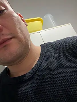 CharlyAlfa22 online show from 02-18-26, 05:09