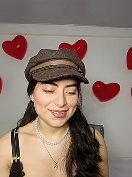 saasha Petit online show from 02-17-26, 10:23