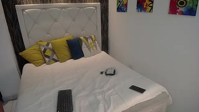 Kat Cute online show from 01-11-26, 12:26