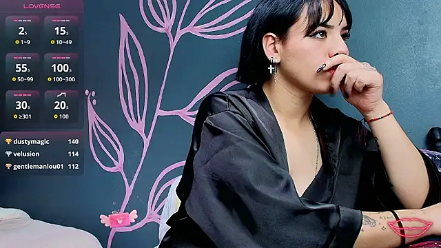 Kiara Fox   online show from 02-13-26, 07:59