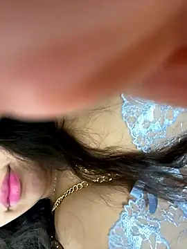 SolenneNightBloom online show from 01-17-26, 08:34