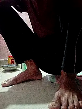 Snapshot of xhanm chatting on 06-23-26, 04:49 xhanm online show from 06-23-26, 04:49