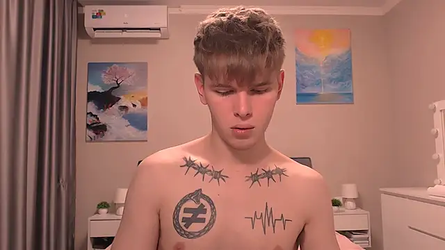 Fredd Xanders online show from 12-16-25, 06:46