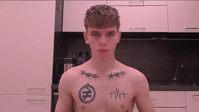 Fredd Xanders online show from 02-15-26, 05:20