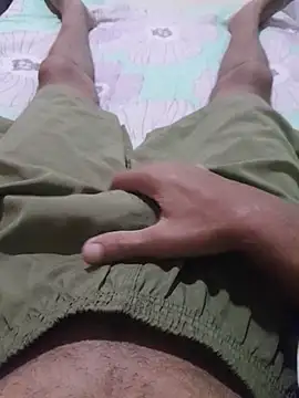 Alyssonstts online show from 12-17-25, 08:26