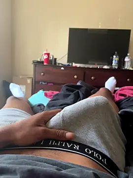 Snapshot of justinsider3000 chatting on 12-13-25, 07:53 justinsider3000 online show from 12-13-25, 07:53