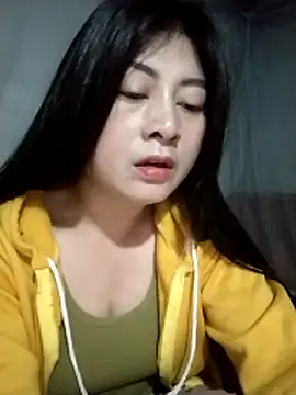 Snapshot of Paerl-sweet chatting on 02-01-26, 12:42 Paerl-sweet online show from 02-01-26, 12:42