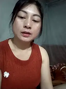 Snapshot of Paerl-sweet chatting on 02-07-26, 02:26 Paerl-sweet online show from 02-07-26, 02:26