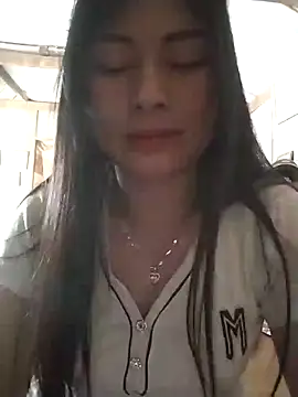 Snapshot of Paerl-sweet chatting on 03-06-26, 07:27 Paerl-sweet online show from 03-06-26, 07:27