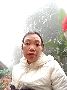 Snapshot of anna-can chatting on 12-05-25, 09:18 anna-can online show from 12-05-25, 09:18