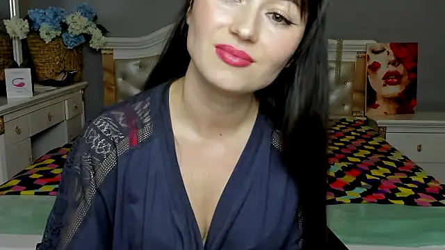 Snapshot of RosiAlina chatting on 12-05-25, 12:14 RosiAlina online show from 12-05-25, 12:14