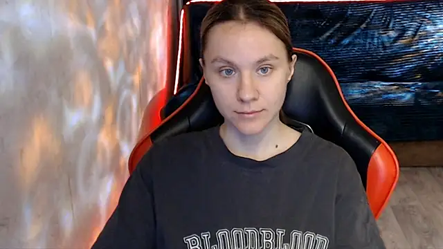 MiaBun1 online show from 06-02-26, 02:57