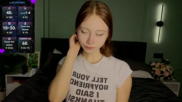 EvaaAnderson online show from 01-19-26, 06:17