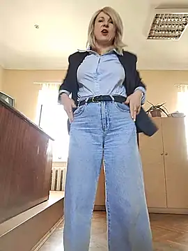 AhlyssaLove1155 online show from 05-14-26, 09:16