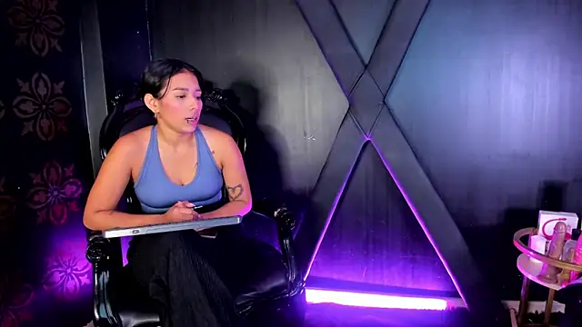 Sunny n Miha online show from 02-17-26, 02:02