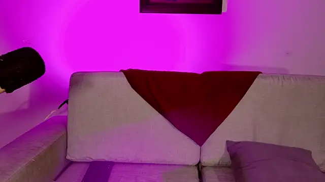 KymRivers online show from 01-07-26, 06:16