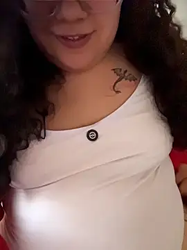 VanesssaMilf  online show from 04-06-26, 10:22