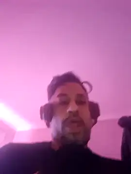 Snapshot of maannn8962 chatting on 02-18-26, 12:06 maannn8962 online show from 02-18-26, 12:06