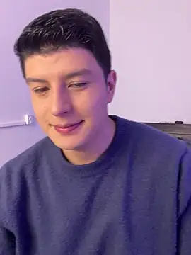 Goldenknight33 online show from 02-05-26, 02:33