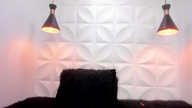 valeriecute18 online show from 03-26-26, 11:32