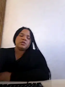 IsaSalvatore online show from 04-21-26, 04:52