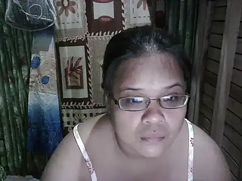 Hotty babe23 online show from 05-24-26, 11:59