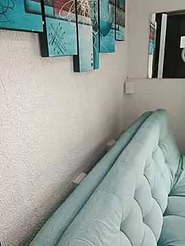 Snapshot of EVANGELY_FOX chatting on 12-13-25, 09:09 EVANGELY FOX online show from 12-13-25, 09:09