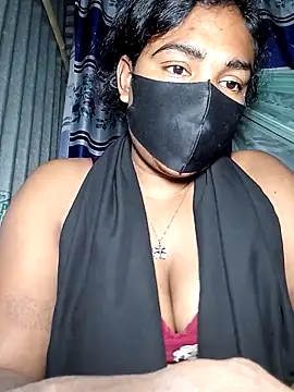 Snapshot of porimoi_505 chatting on 02-17-26, 06:36 porimoi 505 online show from 02-17-26, 06:36